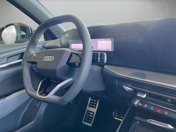 Audi Q3 SUV TDI S tronic