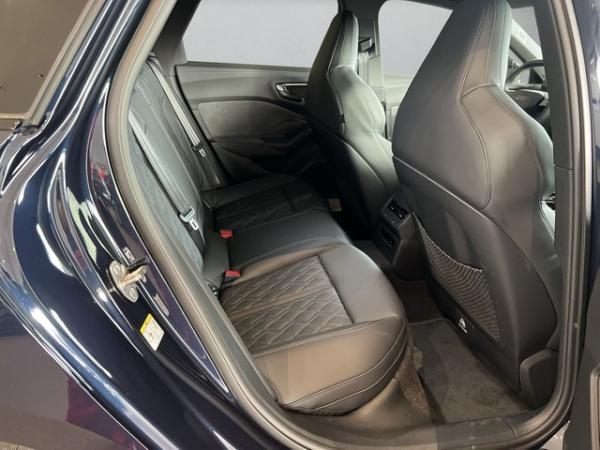 Audi A5 Avant e-hybrid quattro S tronic