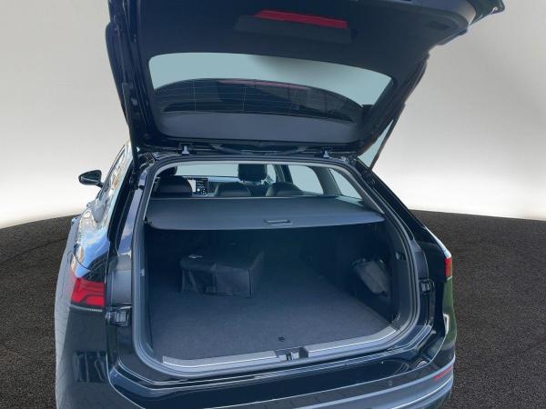 Volkswagen Passat Variant 1.5 TSI e-Hybrid HeadUp AHK ACC