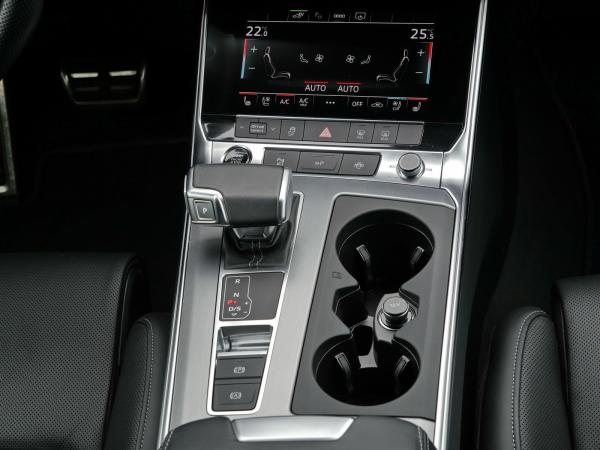 Audi A6 Avant 55 TFSI e qu. S line Matrix*AHK*B&O*360°