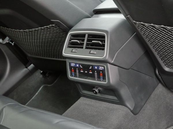 Audi A6 Avant 55 TFSI e qu. S line Matrix*AHK*B&O*360°