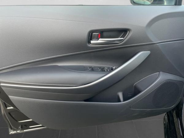 Toyota Corolla 1,8 140PS Touring Sports Kombi Hybrid 🚀​Teamplayer inkl. Technik-Paket und Metallic-Lackierung🚀