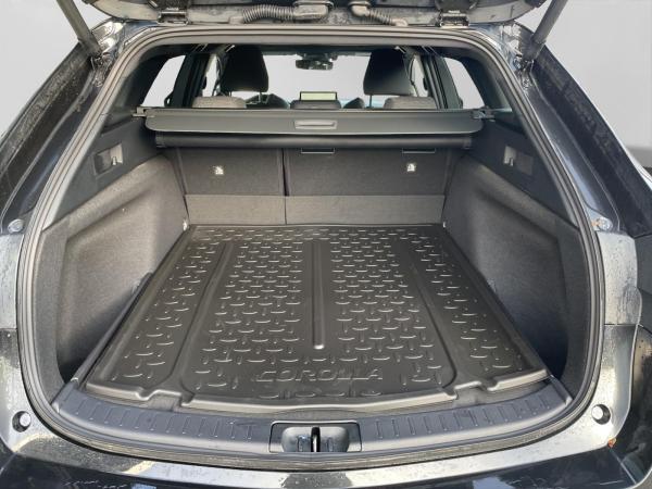 Toyota Corolla 1,8 140PS Touring Sports Kombi Hybrid 🚀​Teamplayer inkl. Technik-Paket und Metallic-Lackierung🚀