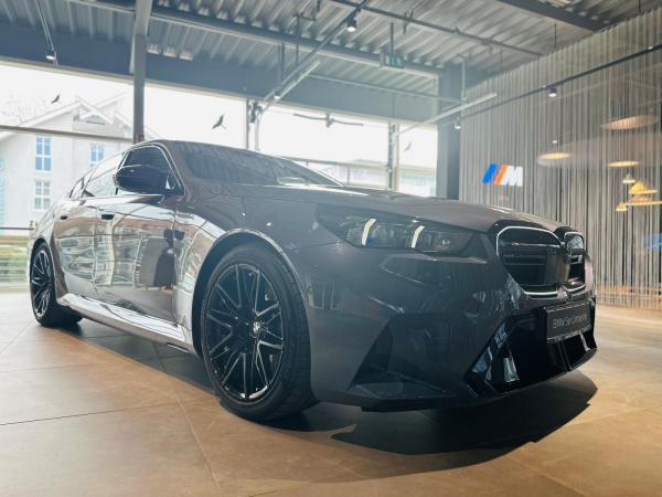 BMW M5 M5 Plug-In Hybrid xDrive A