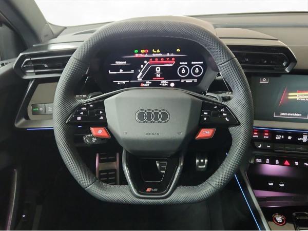 Audi RS3 Sportback exclusive RS-Abgas Pano LM 19" RFK Sonos Head-Up