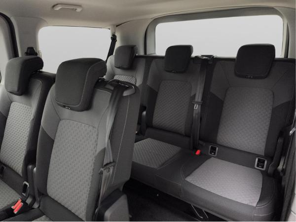 Volkswagen Caravelle T72.0 TDI AUT. KR Style 8-S. IQ.LIGHT NAVI AHK 5-J-GAR ACC SHZ