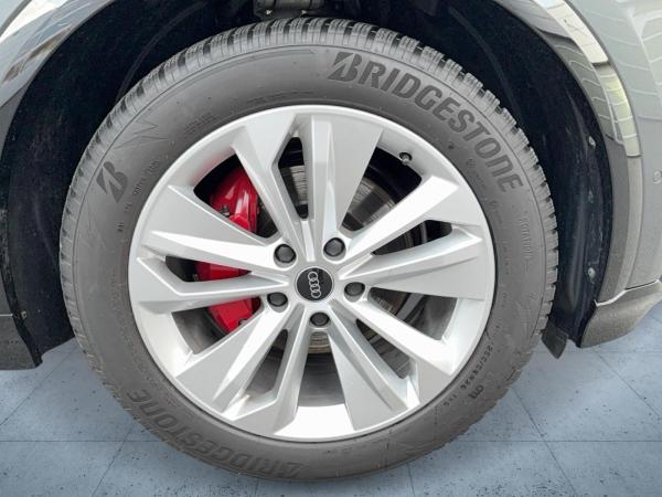 Audi Q6 e-tron Q6 SUV e-tron Luft HUD PANO 21 Luft Matrix AHK