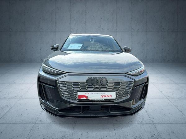 Audi Q6 e-tron Q6 SUV e-tron Luft HUD PANO 21 Luft Matrix AHK