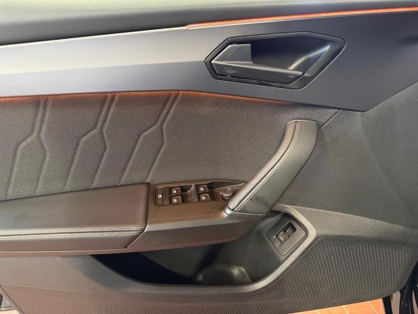 Cupra Leon Sportstourer 2.0 TDI DSG Edge Matrix Navi ACC