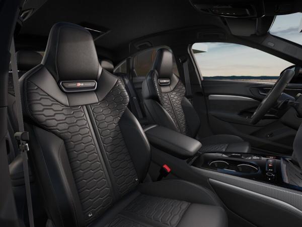 Audi RS5 Limousine 470 kW 0,5% 285 KM/H B&O Tech Plus Sport Paket MASSAGE ACC DAB