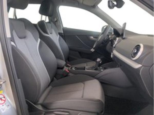 Audi Q2 35 TFSI S tronic advanced AHK