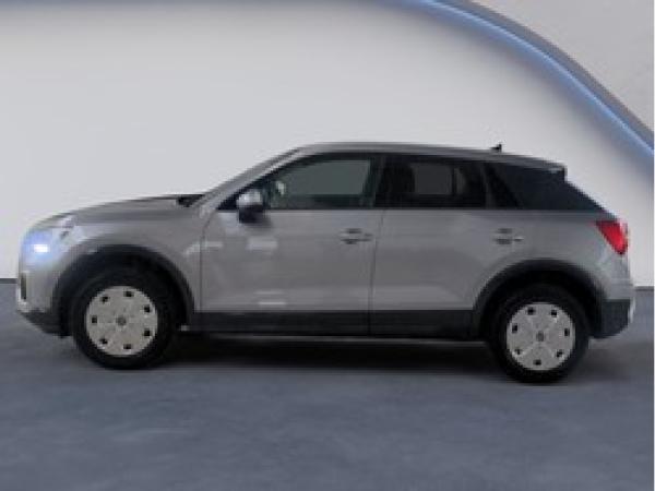 Audi Q2 Advanced 30 TFSI AHK