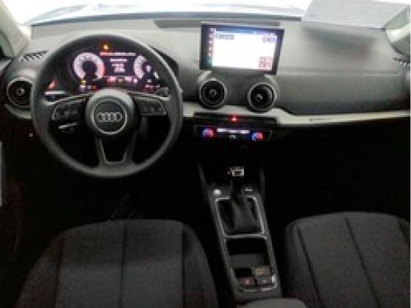 Audi Q2 Advanced 30 TFSI AHK