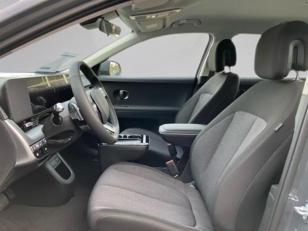 Hyundai IONIQ 5 63kWh 125 kW Heckantrieb *Basis *Wärmepumpe