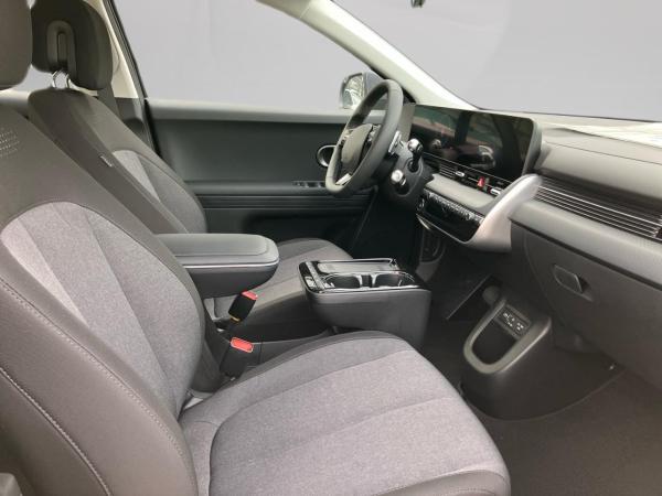 Hyundai IONIQ 5 63kWh 125 kW Heckantrieb *Basis *Wärmepumpe