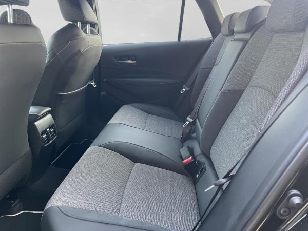 Toyota Corolla 1,8 140PS Touring Sports Kombi Hybrid 🚀​Teamplayer inkl. Technik-Paket und Metallic-Lackierung🚀2,99%