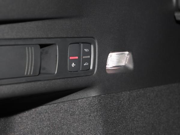 Audi Q6 e-tron quattro I 0,25%-Dienstwagenverst. I  2 x S line Business ACC AHK TechPro Pano Luft