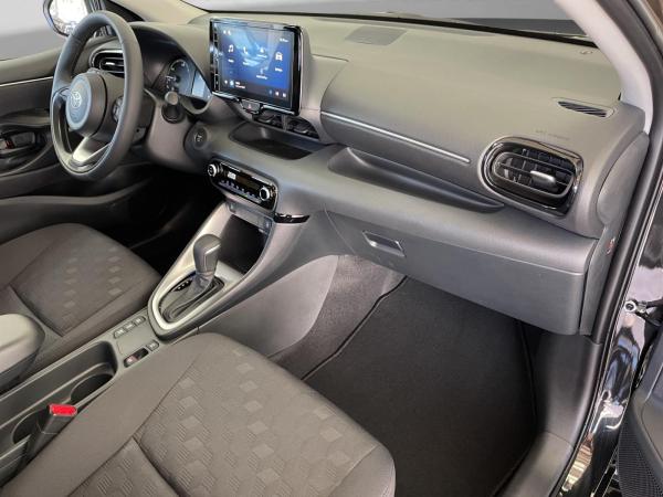 Toyota Yaris 1,5 Hybrid Business  🚀​🚀