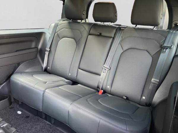 Land Rover Defender 90 D200 AWD S - Verfügbar Juni 2026 - 5 Jahre Garantie Land Rover Defender 90 D200 AWD S - Verfügbar Juni 2026 - 5 Jahre Garantie