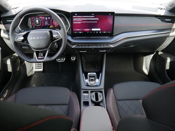 Skoda Octavia Combi 2.0 TSI DSG RS NVI AHK MATRIX *920*