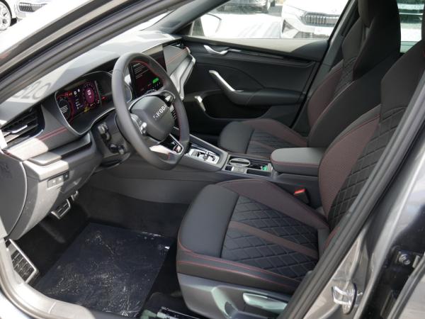 Skoda Octavia Combi 2.0 TSI DSG RS NVI AHK MATRIX *920*