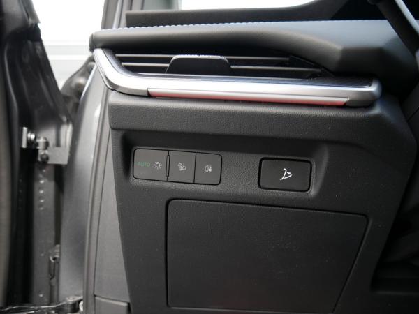 Skoda Elroq 85 Sportline SHZ NAVI AHK ACC MATRIX-LED *1001*