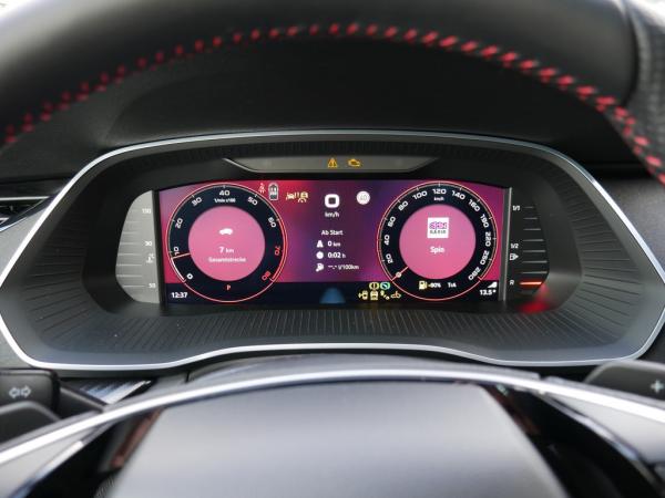 Skoda Octavia Combi 2.0 TSI DSG RS NVI AHK MATRIX *920*