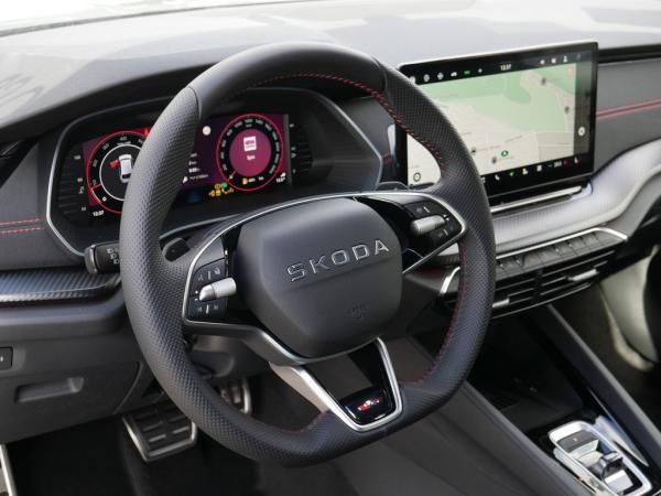 Skoda Octavia Combi 2.0 TSI DSG RS NVI AHK MATRIX *920*