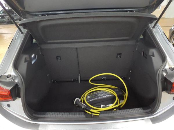 Cupra Born e-Boost electric 170kW NAVI LED WÄRMEPUMPE *nur mit 990€ Sonderzahlung gültig*