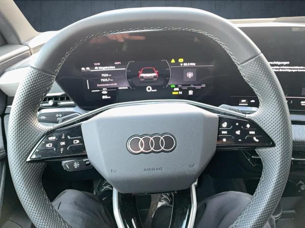 Audi Q6 e-tron Q6 SUV e-tron AHK 20 Matrix ACC 360 4xSHZ Keyless