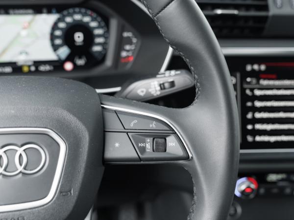 Audi Q3 advanced 35 TFSI