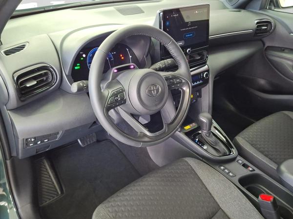 Toyota Yaris Cross Teamplayer 2026 130PS Hybrid🚀​🚀 inkl. Winter und Safety-Paket *Engelbart-Deal*