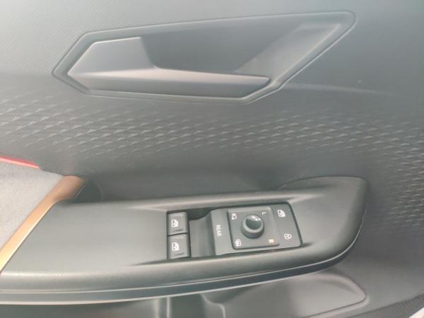 Cupra Born eBoost 77kWh/LED/ACC/Navi/Sitzhz/Wärmepumpe