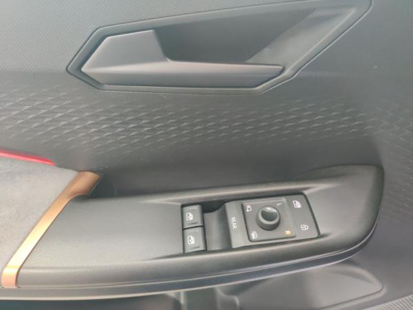 Cupra Born eBoost 77kWh/LED/ACC/Navi/Sitzhz/Wärmepumpe