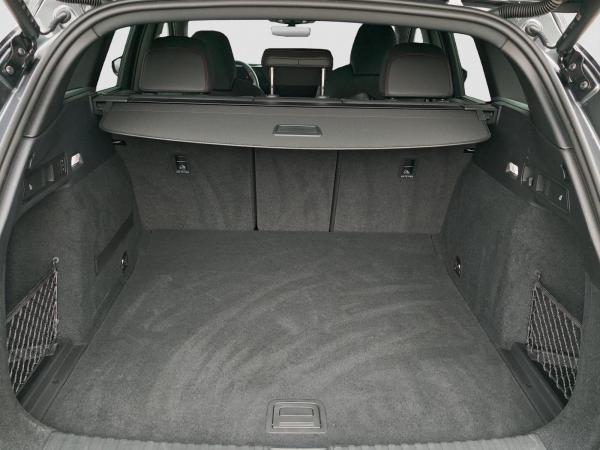 Audi SQ6 e-tron 5JGar LM21 #black MMI&Tech pro S-Sitz Pano B&O