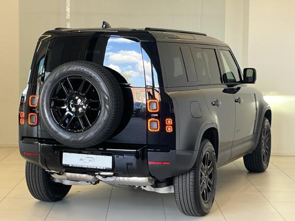 Land Rover Defender D200 S AHK, PANO & BLACK PACK