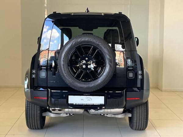 Land Rover Defender D200 S AHK, PANO & BLACK PACK