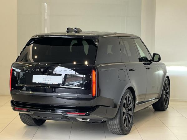 Land Rover Range Rover 3.0 P460e HSE