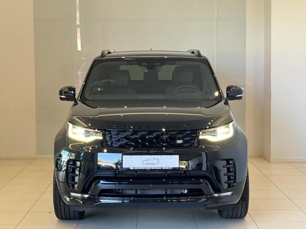 Land Rover Discovery D250 Dynamic HSE