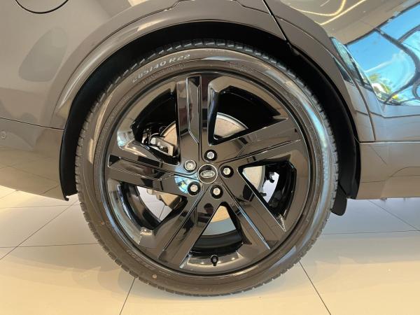 Land Rover Discovery D250 Dynamic HSE