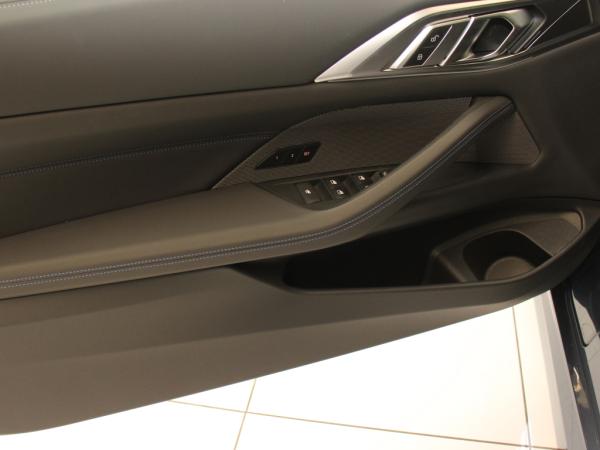 BMW 420 i Cabrio M Sportpaket Innovationspaket & Comfort Paket