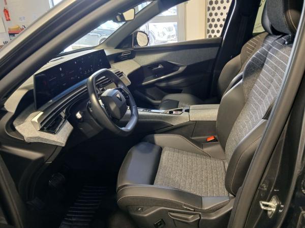 Peugeot 3008 1.2 WirelessCharging,Navi,Rückfahrkamera