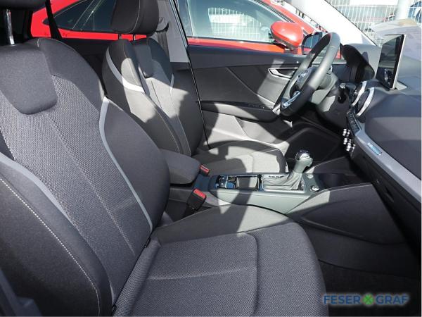 Audi Q2 35 TDI LED/Navi/AHK/R-Kamera/Sportsitze/18