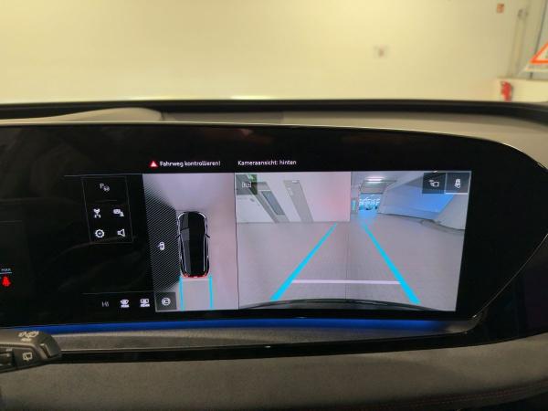 Audi SQ6 e-tron AHK 360°K HUD PANO VIRTUAL