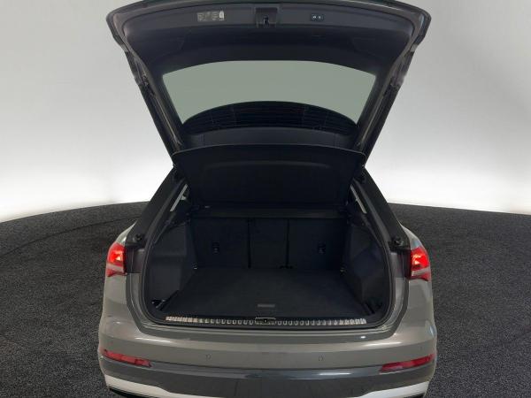 Audi Q3 advanced 35 TFSI S tronic LED AHK NAVI