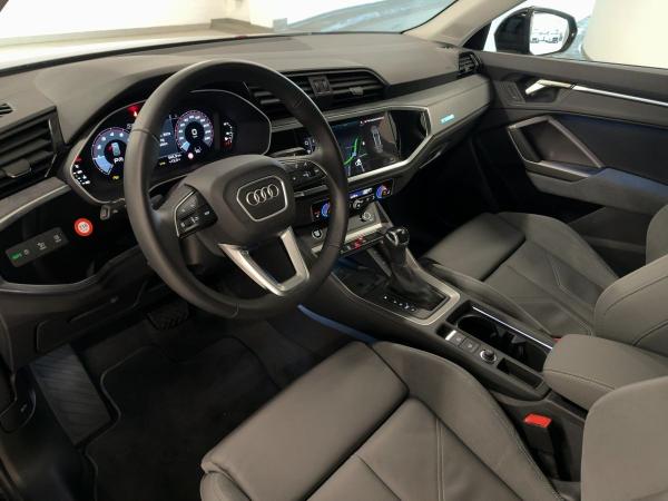 Audi Q3 advanced 35 TFSI S tr. AHK PDC MATRIX NAVI