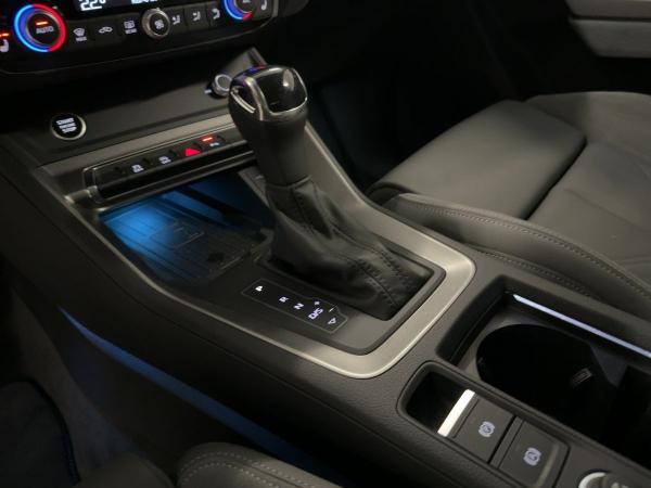 Audi Q3 advanced 35 TFSI S tr. AHK PDC MATRIX NAVI