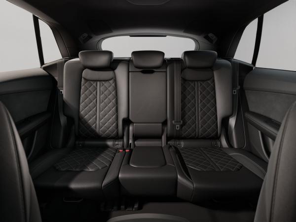 Audi Q8 SUV TFSI e qu. AHK HuD Pano B&O Matrix