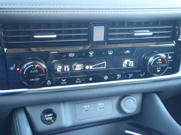 Nissan X-Trail X-TRAIL N-CONNECTA 1.5 VC-T e-POWER ACC+LED+Navi