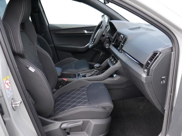 Skoda Karoq 1.5 TSI DSG Sportline AHK PANO  MATRIX *853*